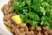海外「生卵と一緒に食べるのが定番だ」日本の発酵食品、納豆の美味しい食べ方に対する海外の反応