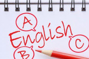 アメリカ人が衝撃を受けた韓国語、日本語、中国語の英語のアクセント「日本語の響きがかわいくて好きです。」「アジアトリオのエネルギーと雰囲気が好き」海外の反応