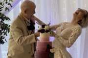 10代女さん、遺産目当てで89歳の認知症男性と結婚し大炎上