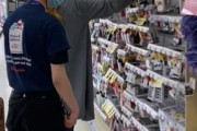 海外「店員に見つかっても堂々と万引するアメリカ人」