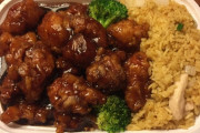 アメリカ人「中華料理といえばやっぱりこれになるよな？」