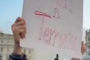海外「パレスチナ支持デモの現実。『ハマスはテロリスト』と主張して攻撃される人」