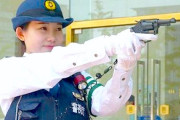 海外「なぜ？」日本の警察が使う武器は実用的じゃない？海外で話題に！（海外の反応）