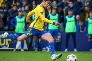 外国人「格が違う」日本代表MF鈴木唯人、圧巻ゴール！今季11得点目を現地サポが絶賛！【海外の反応】