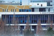 韓国人「女性合格者落として男性を採用」→「性比合わせるため」と釈明…韓国選挙管理委員会の不正採用に怒り