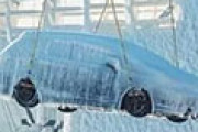 海外「心配だけど日本車だから大丈夫だろう」 ロシアに渡った日本車が凍る写真が話題