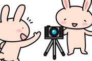 日本人の女の子：“モーガン・フリーマンと一緒に写真を撮ったよ♪”　【海外の反応】