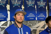 【海外の反応】バウアーが7回1失点9Kで日本での初登板を勝利で飾る【NPB】