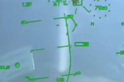 海外【ドッグファイト模擬戦動画あり】フランスはアメリカのF-22ステルス戦闘機が撃墜できることを証明した