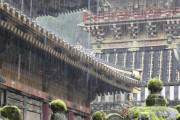 外国人「東照宮は一見の価値がある気がする」雨が降る日光の写真が美しいと話題