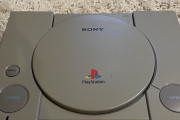 外国人「おじいちゃんからPS1ってゲーム機貰ったんだが面白いの？」