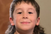 【海外】「9歳少年、トルネードで飛ばされた車から両親を救う！驚きの英雄物語」