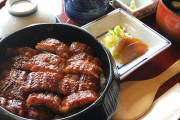 韓国人「ふざけないでください、　ウナギ丼は韓国が発明しています」