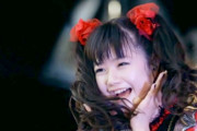 Kpopグループが、BABYMETALのダンスカバーメドレーをしてるぞ！　【海外の反応】