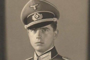 韓国人「80年前のナチスドイツの軍人たちがハンサムすぎる件」