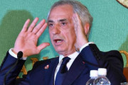 【海外の反応】「手遅れだ」元日本代表のハリルホジッチ監督、またW杯前に解任危機！主力選手の追放にファン激怒、連盟会長は..