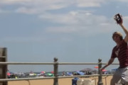 海外の過激系ドッキリユーチューバーさん、人を傷つけないドッキリを企画！　海外の反応　←相変わらず人に迷惑かけててワロタ