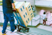 海外「これはとても便利で良さそうだね」日本で使われているとある移動をスムーズにする荷車が素晴らしいと話題に