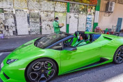 ドバイの青果店、高級車ランボルギーニでマンゴーを配達ｗｗｗｗｗ