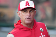 【海外の反応】エ軍ネビン監督の迷采配が話題に【MLB】
