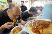外国人「パスタにカツだって？そんな悪魔的な組み合わせが日本に存在するのか！？」