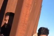 海外「大量に密入国している不法移民の映像」→「もう正式な移民手続きをせずに不法入国したほうが得なのでは？」