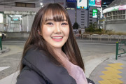 海外「きれい！」「成功しますように…」新宿で路上ライブする若きミュージシャンに外国人がインタビュー