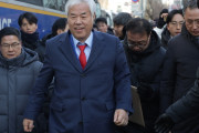 保釈直後に光化門復帰、チョン・グァンフン発言へ韓国ネット猛反発