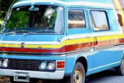【海外の反応】キャンピングカー仕様の1972年式日産キャラバンはレトロでクールだ！