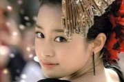 韓国人「今日アップされたキム・テヒの自撮り写真をご覧ください」