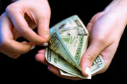 日本の最低賃金が韓国に抜かれて海外びっくり仰天！（海外の反応）