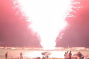海外「アメリカ、花火大会で誤って一度に全ての花火を点火した結果」