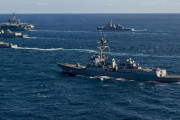 日米韓海上訓練、自衛隊の軍艦2隻が旭日旗掲揚＝韓国の反応