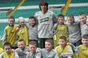 海外の反応：中村俊輔とアーセナル選手の16年前の映像が海外で話題に！「レジェンドからレジェンドへ」「日本のFKのスペシャリスト」