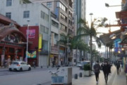 海外「日本の要請を受けて、在日米軍基地が14日間コロナ対策を強化するようだ」