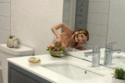AIを使って物件写真を加工した不動産業者、奇妙なモンスターを生み出してしまう