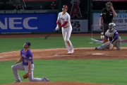 大谷、37号逆転3ラン！！ 海外「少年たちよ、アニメは現実だとこんなふうに見えるのだ」「この男を表現する言葉が尽きてしまった」「彼は謙虚な心を持った生きる伝説」