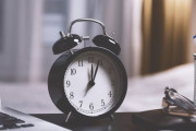 「夜型の人に質問、夜で一番好きなことは何？」回答いろいろ