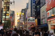 韓国人「日本人が『韓国人は貧乏旅行者』と嘲笑っていた事が判明‥（ﾌﾞﾙﾌﾞﾙ」その理由がこちら　韓国の反応