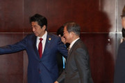 【韓国の反応】日本のメディア「孤立脱出が文大統領の成果…わざと安倍首相より遅れた可能性も」