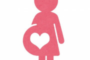 海外の妊婦「お腹のタトゥーが引き伸ばされて…立体的になった」