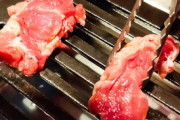 一人で東京の焼肉店へ行ってみた！「日本人の礼儀正しさが大好きです」「私は、日本が一人での食事体験を受け入れていることがとても好きです」海外の反応
