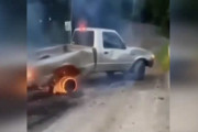 無茶しまくり！世界の交通事故クラッシュ映像集