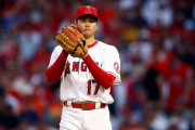 【海外の反応】大谷翔平が緊急降板もアストロズ戦で12勝目！【渡米後最速163km】