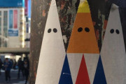 海外「日本でトランプを批判するような張り紙を見つけた」投稿された1枚の写真に外国人が騒然