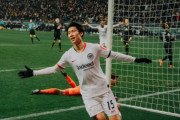 【ﾄﾞｲﾂの反応】「開花してる」鎌田大地、ボレーで今季8ゴール目!!現地サポが称賛！