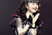 なんでBABYMETALは国際的なアーティストなのに英語字幕を付けないんだ？　【海外の反応】