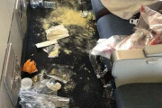 海外の飛行機乗客のマナーの悪さ、限界を突破してしまう・・・