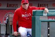 【海外の反応】エンゼルスがネビン監督を解任【MLB】