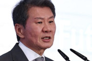 サッカー協会長がW杯後退任を表明、韓国では「今すぐ洪明甫と去れ」と不満が収まらず